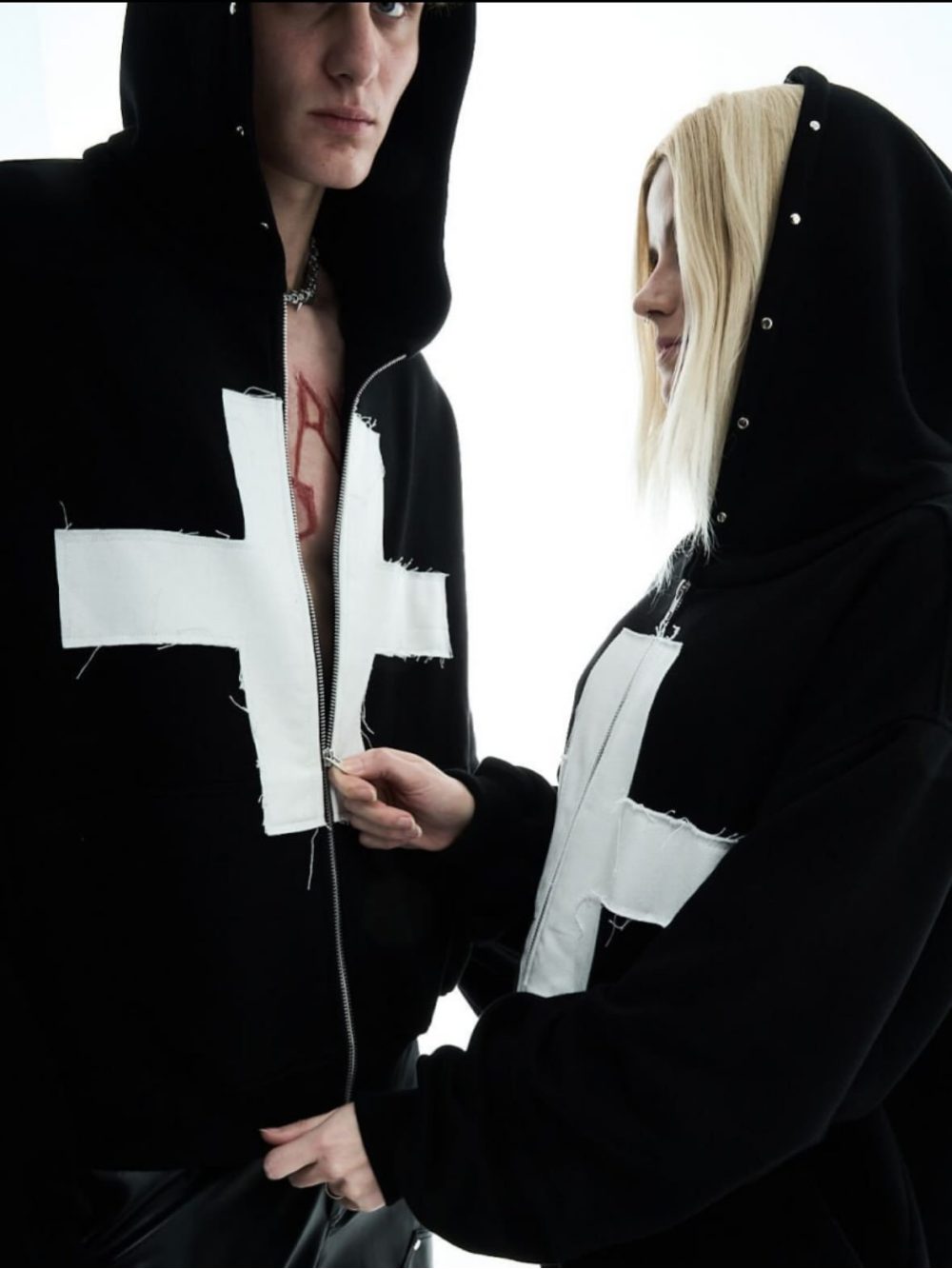 Nuova Felpa con Cappuccio e Zi - Street Fashion Zip Up Hoodie recensione e prezzo