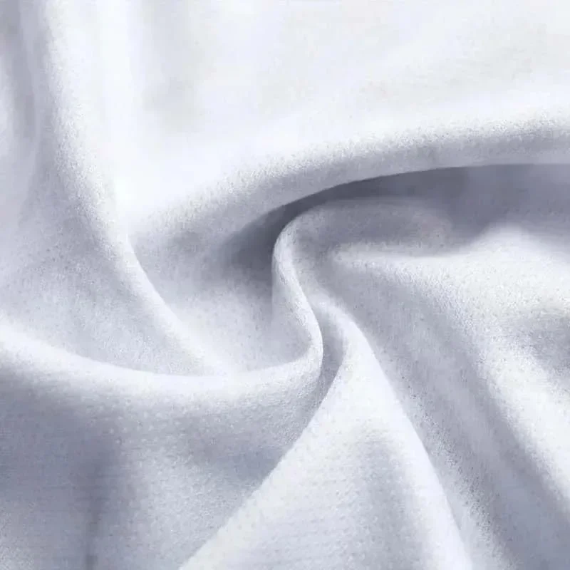 T-shirt Traspirante con Scollo - Street Fashion Hot recensione e prezzo