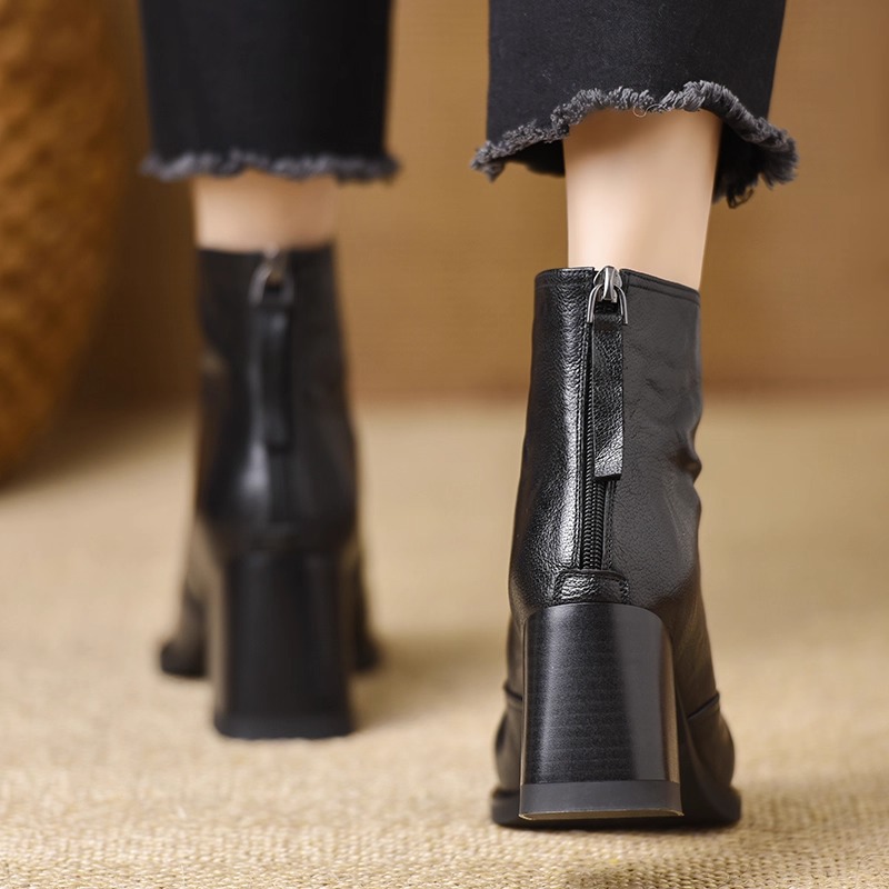 Stivaletti di Lusso da Donna P - Street Fashion Luxury recensione e prezzo