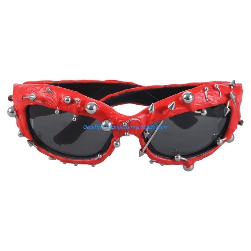 E56A Occhiali da sole con mont - Street Fashion Reference recensione e prezzo