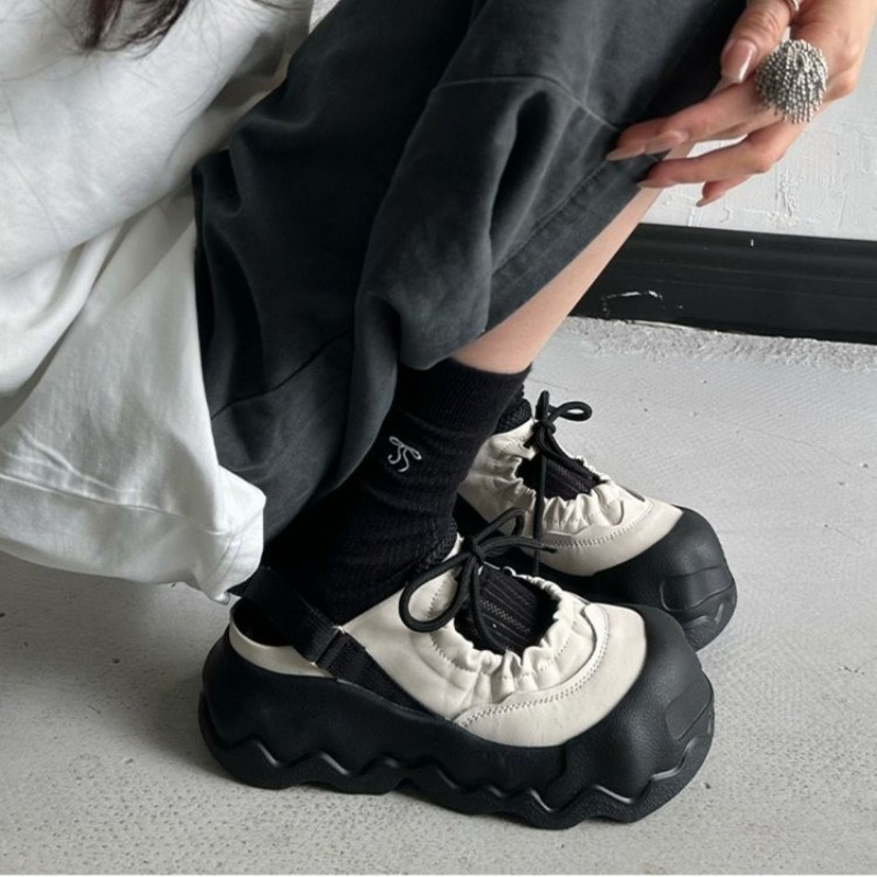 Sandali Mary Jane da donna Sum - Street Fashion Luxury recensione e prezzo