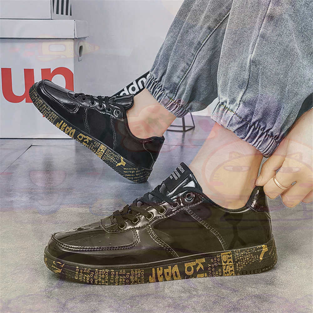 Piede rotondo Taglia 45 Sneake - Street Fashion For Short Guys recensione e prezzo